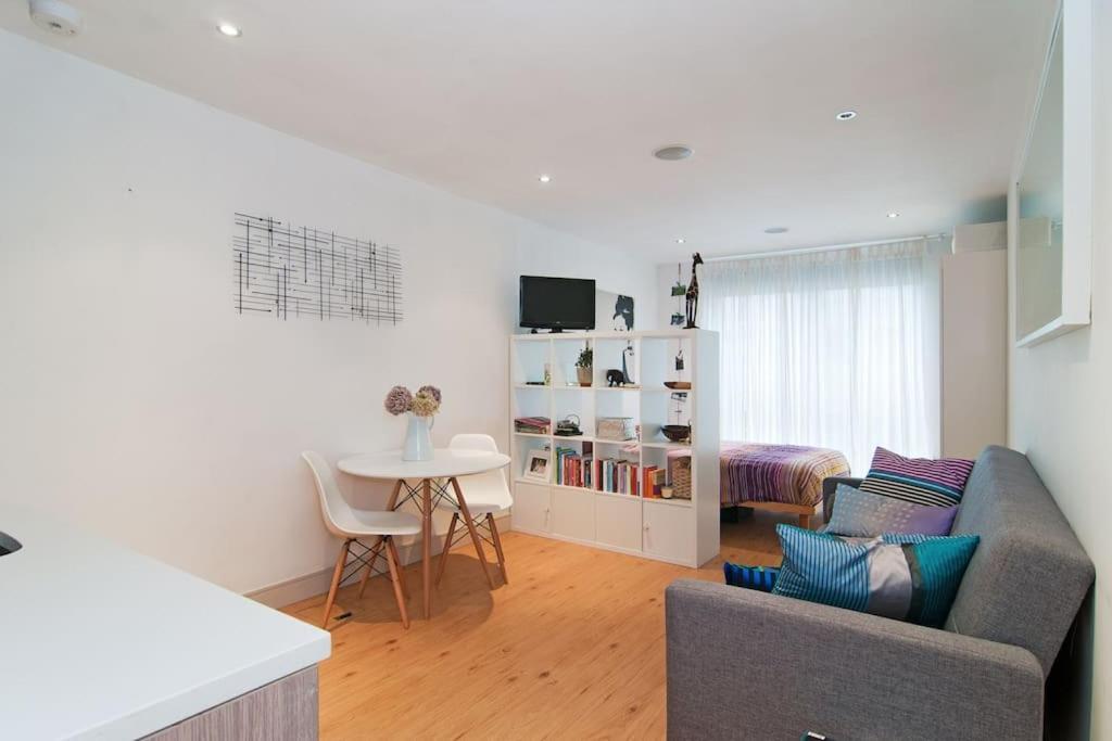 Octavia By Bwilde Apartment Londra Exterior foto