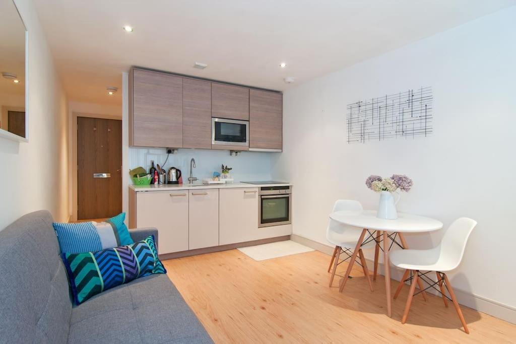 Octavia By Bwilde Apartment Londra Exterior foto